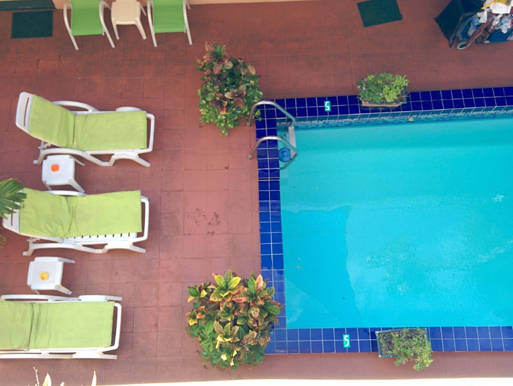 Towne Hotel Nassau Eksteriør billede