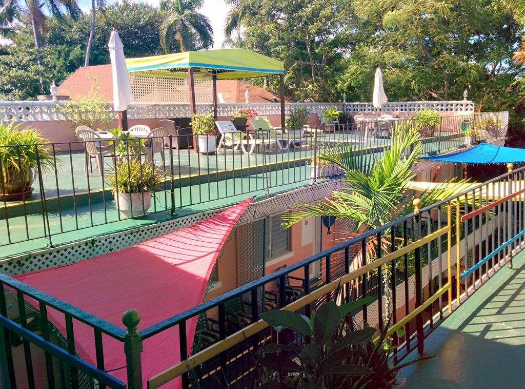 Towne Hotel Nassau Eksteriør billede